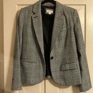 Merona blazer with red collar